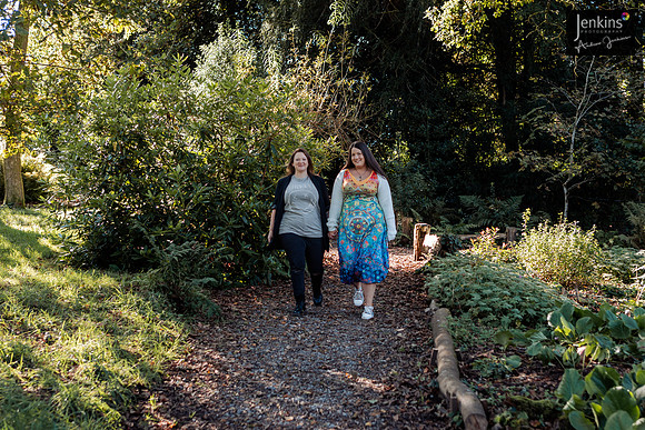 019_Sarah & Sian-z