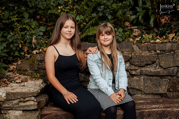143_Sarah & Sian-z