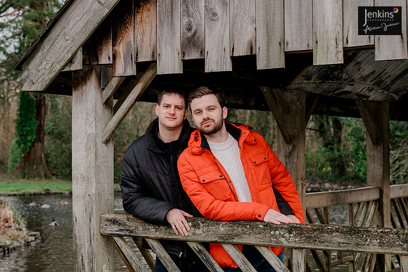 032_Jonathan & Jamie-z