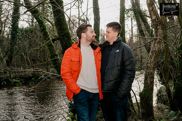 073_Jonathan & Jamie-z