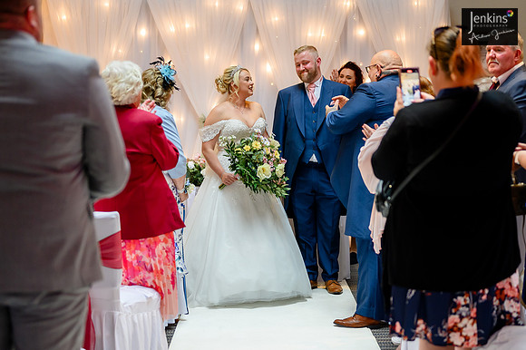 363- Megan & Danny- The-Plough-Hotel_