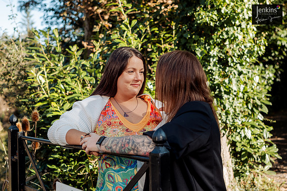 049_Sarah & Sian-z