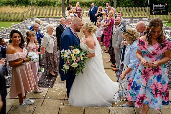 410- Megan & Danny- The-Plough-Hotel_