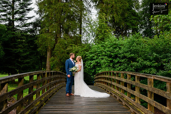 419- Hannah & Phil wedding-z