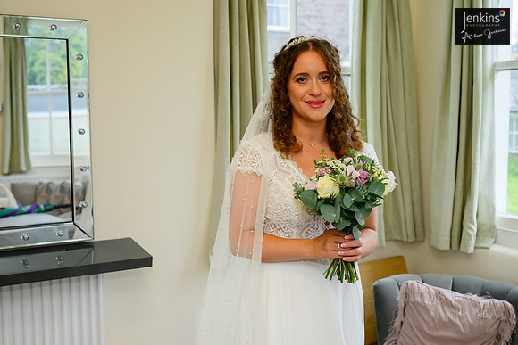 102 Lizzie & Peter_wedding-z