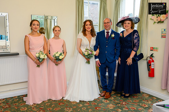 112 Lizzie & Peter_wedding-z