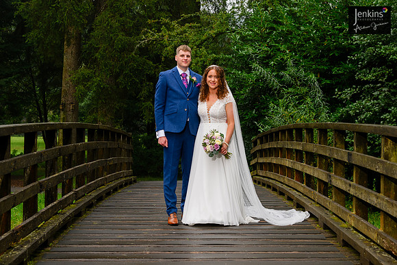 308 Lizzie & Peter_wedding-z