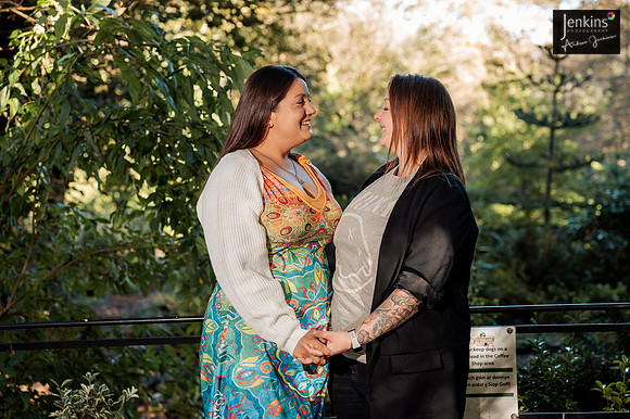 001_Sarah & Sian-z