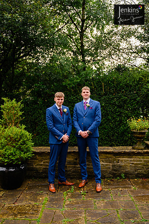 029 Lizzie & Peter_wedding-z