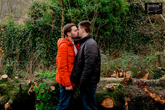 083_Jonathan & Jamie-z