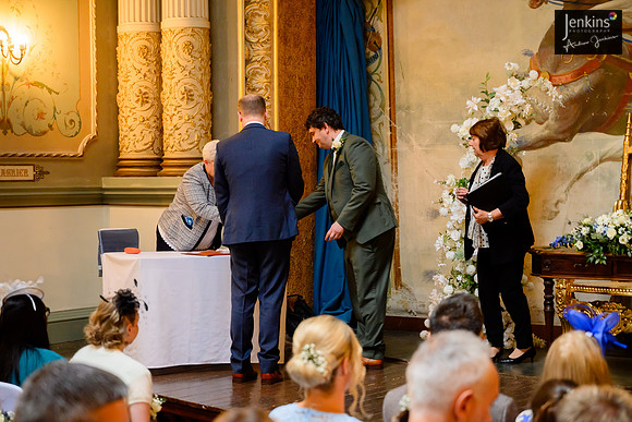 197 Jon & Rob_wedding-z