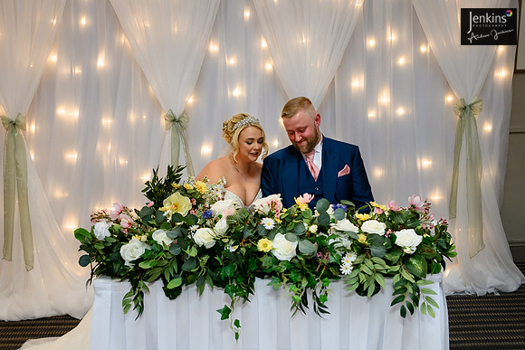329- Megan & Danny- The-Plough-Hotel_
