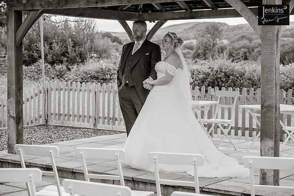 396- Megan & Danny- The-Plough-Hotel_