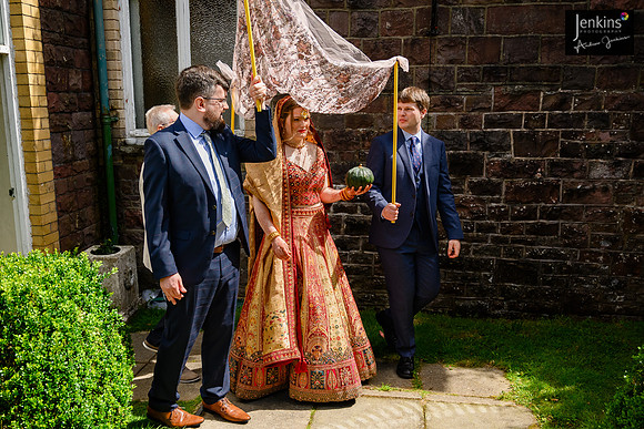 251- Alison & Girish - wedding-z