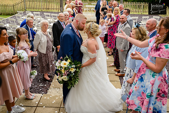 408- Megan & Danny- The-Plough-Hotel_