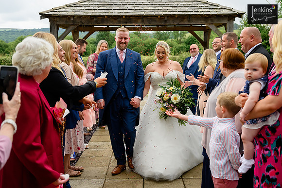 416- Megan & Danny- The-Plough-Hotel_