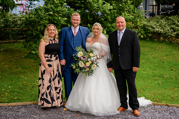 529- Megan & Danny- The-Plough-Hotel_