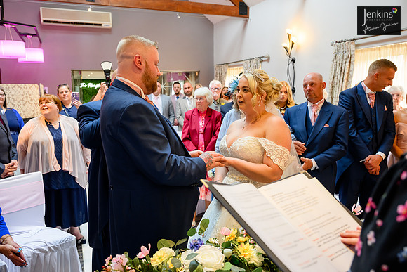299- Megan & Danny- The-Plough-Hotel_