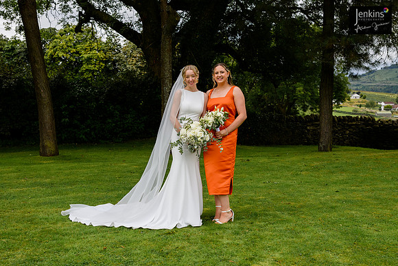 386 Nim & Harry_wedding-2-z