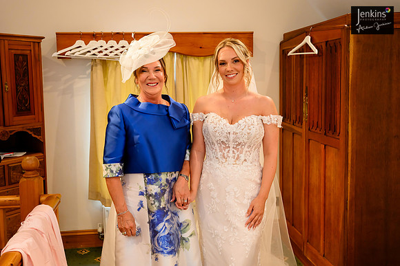 112- Hannah & Phil wedding-z
