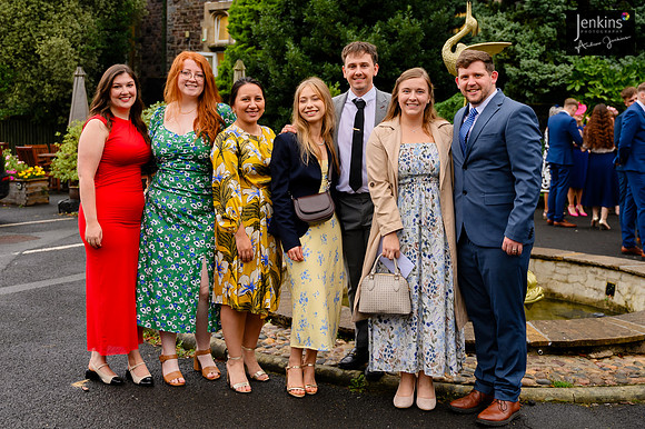 059 Lizzie & Peter_wedding-z