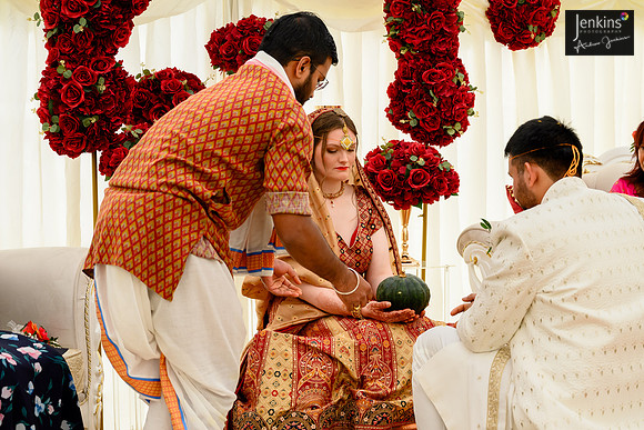 330- Alison & Girish - wedding-z