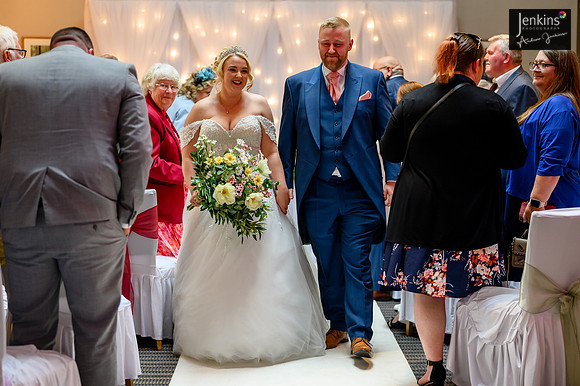 368- Megan & Danny- The-Plough-Hotel_