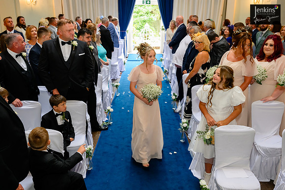 281 Zara & Mathew_wedding-z