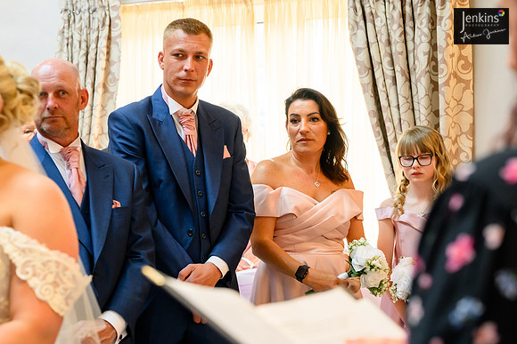 292- Megan & Danny- The-Plough-Hotel_
