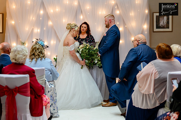 357- Megan & Danny- The-Plough-Hotel_