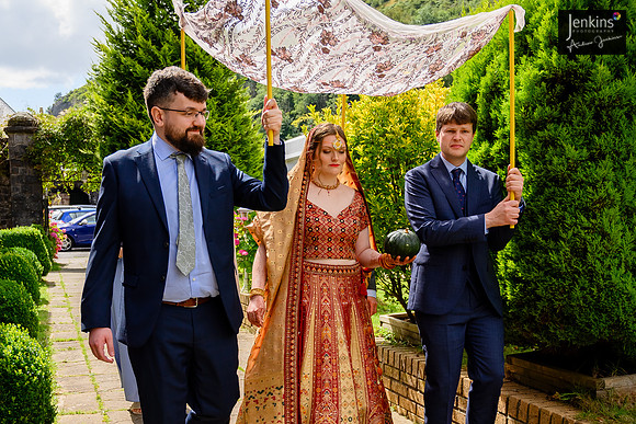 256- Alison & Girish - wedding-z