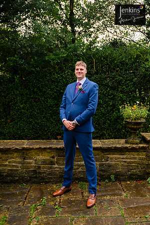 033 Lizzie & Peter_wedding-z