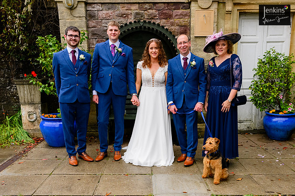 347 Lizzie & Peter_wedding-z