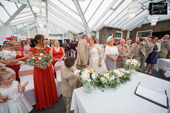 327-Ffion-Mathew-wedding-z