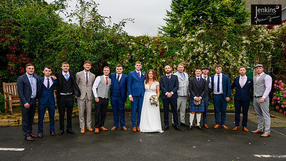 406 Lizzie & Peter_wedding-z