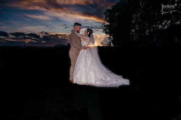 428- Nic & Beth-z