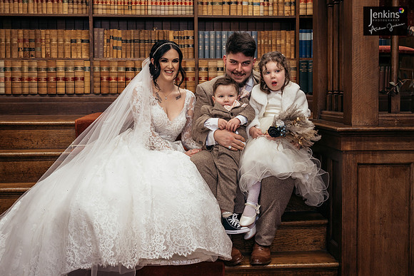 321- Nic & Beth-z