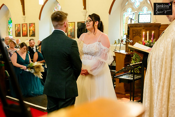 221_Ashleigh & Steffan-2-z