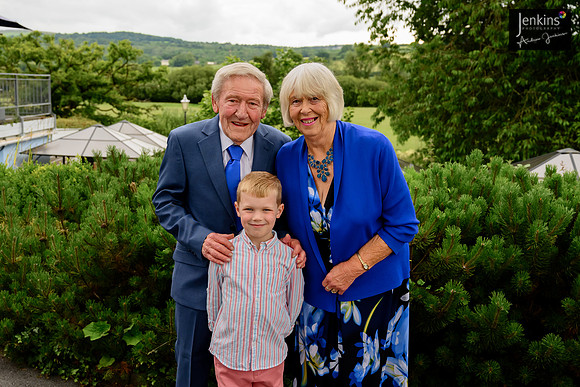 185- Megan & Danny- The-Plough-Hotel_
