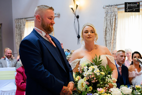 252- Megan & Danny- The-Plough-Hotel_