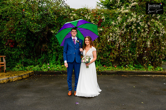 411 Lizzie & Peter_wedding-z