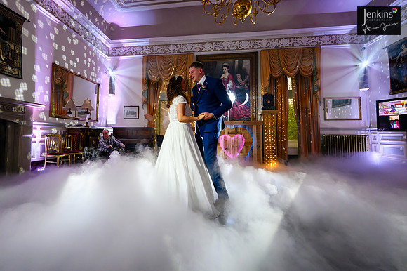 520 Lizzie & Peter_wedding-z