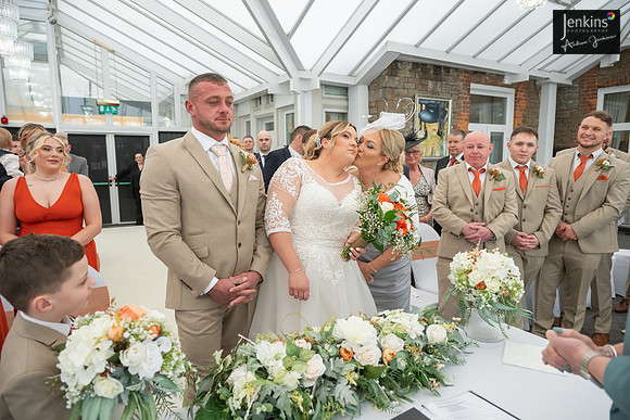237-Ffion-Mathew-wedding-z