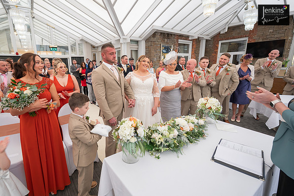 324-Ffion-Mathew-wedding-z