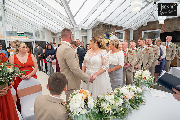 270-Ffion-Mathew-wedding-z