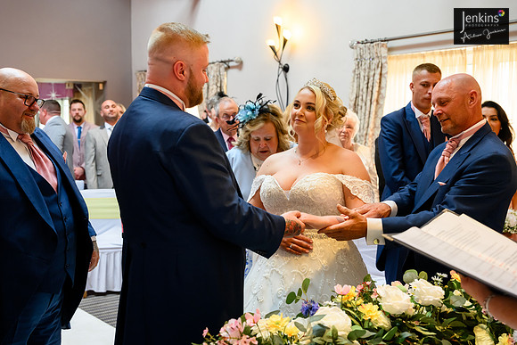 277- Megan & Danny- The-Plough-Hotel_