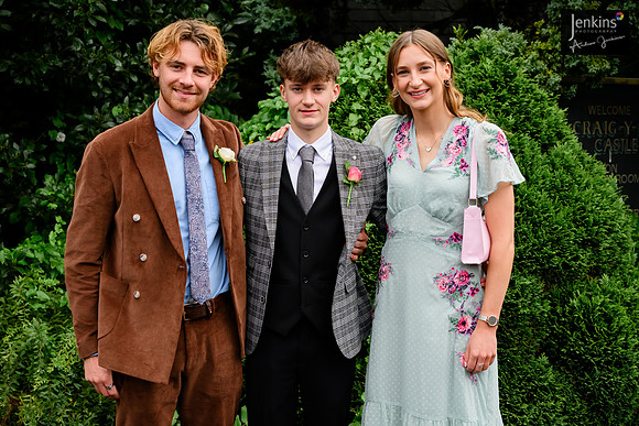 350 Lizzie & Peter_wedding-z