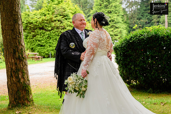 592 Jayne & Anthony-z
