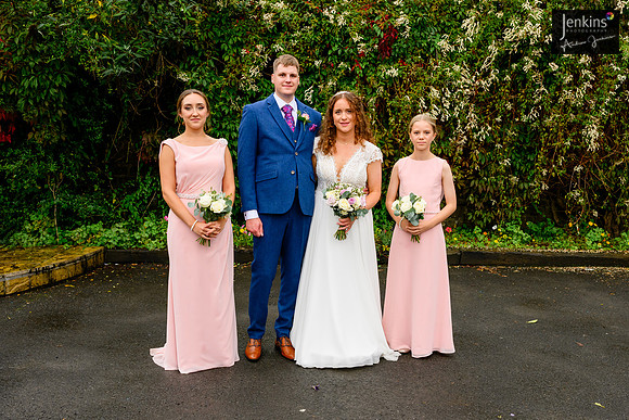 402 Lizzie & Peter_wedding-z