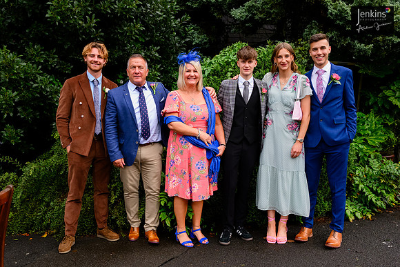 351 Lizzie & Peter_wedding-z